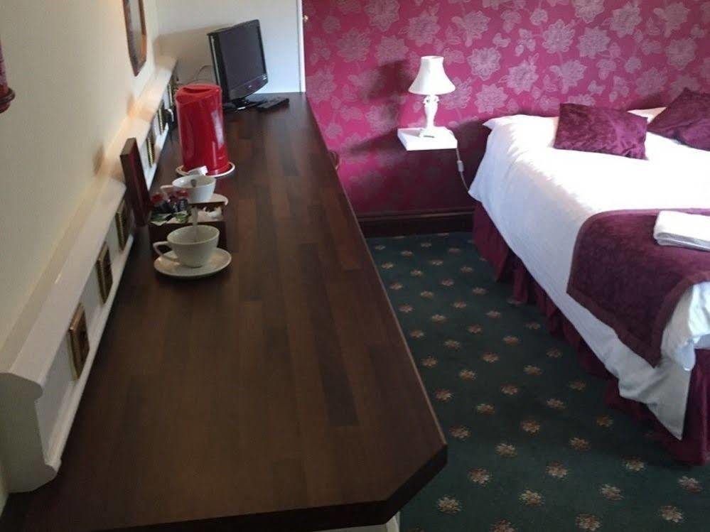 The Pelican Inn Stapleford  ภายนอก รูปภาพ
